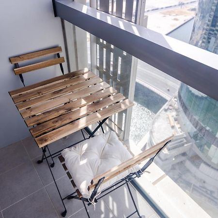Nasma Luxury Stays - Cayan Tower دبي المظهر الخارجي الصورة