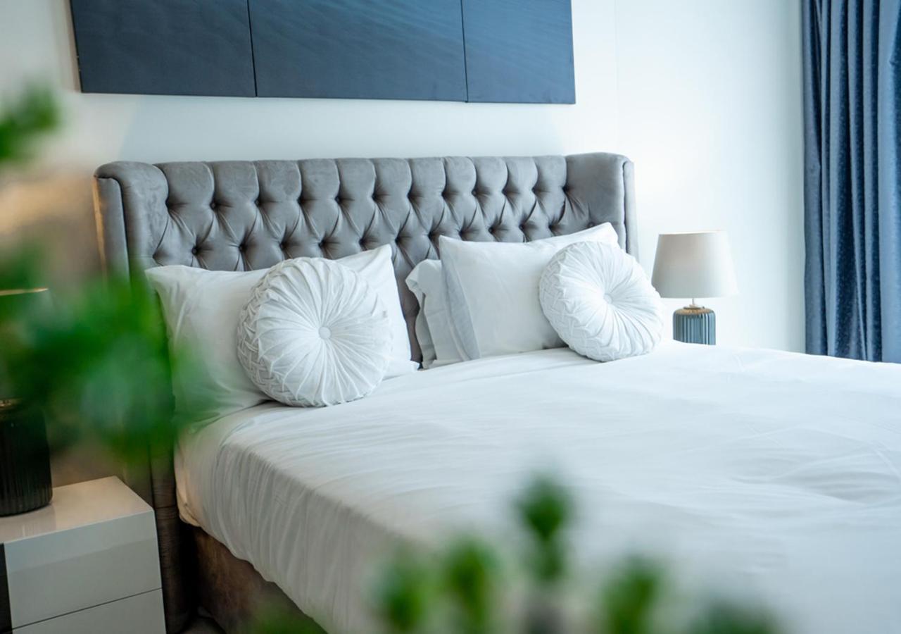 Nasma Luxury Stays - Cayan Tower دبي المظهر الخارجي الصورة