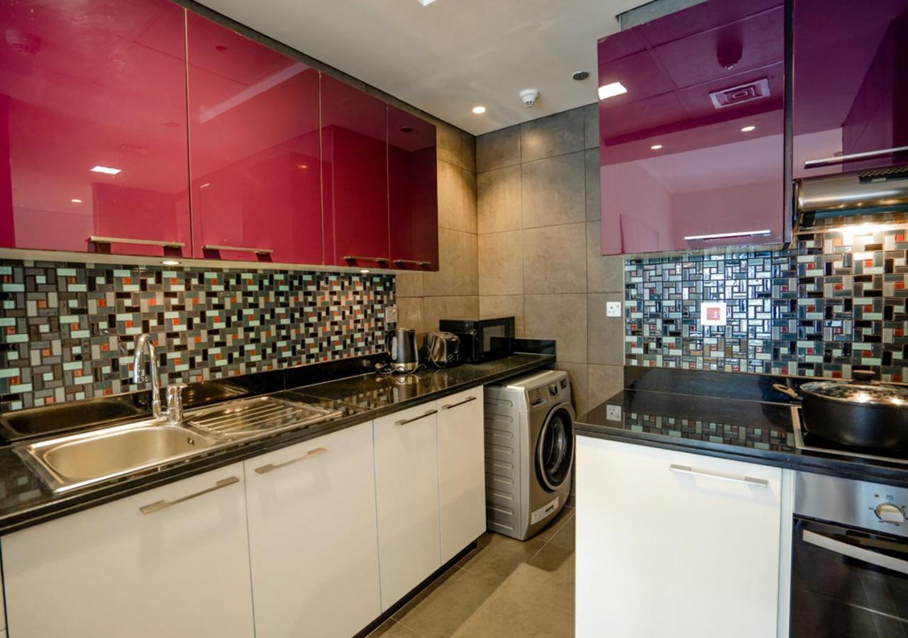 Nasma Luxury Stays - Cayan Tower دبي المظهر الخارجي الصورة