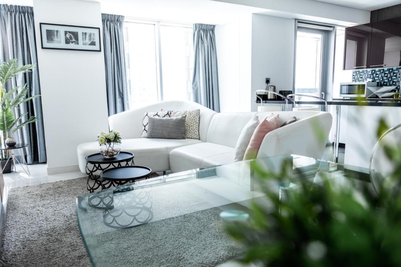 Nasma Luxury Stays - Cayan Tower دبي المظهر الخارجي الصورة
